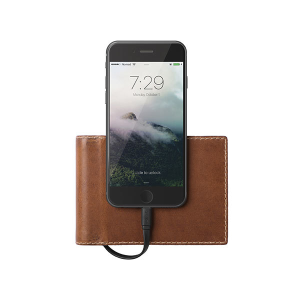 Leather Charging Wallet Image 1